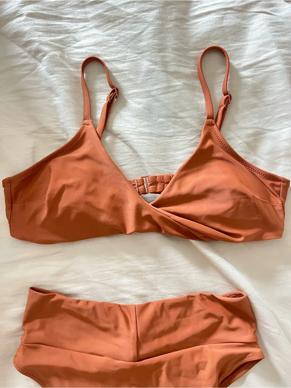 Aerie Boho Neutral Rust Orange Twist Front Bikini Set - Picture 6 of 8